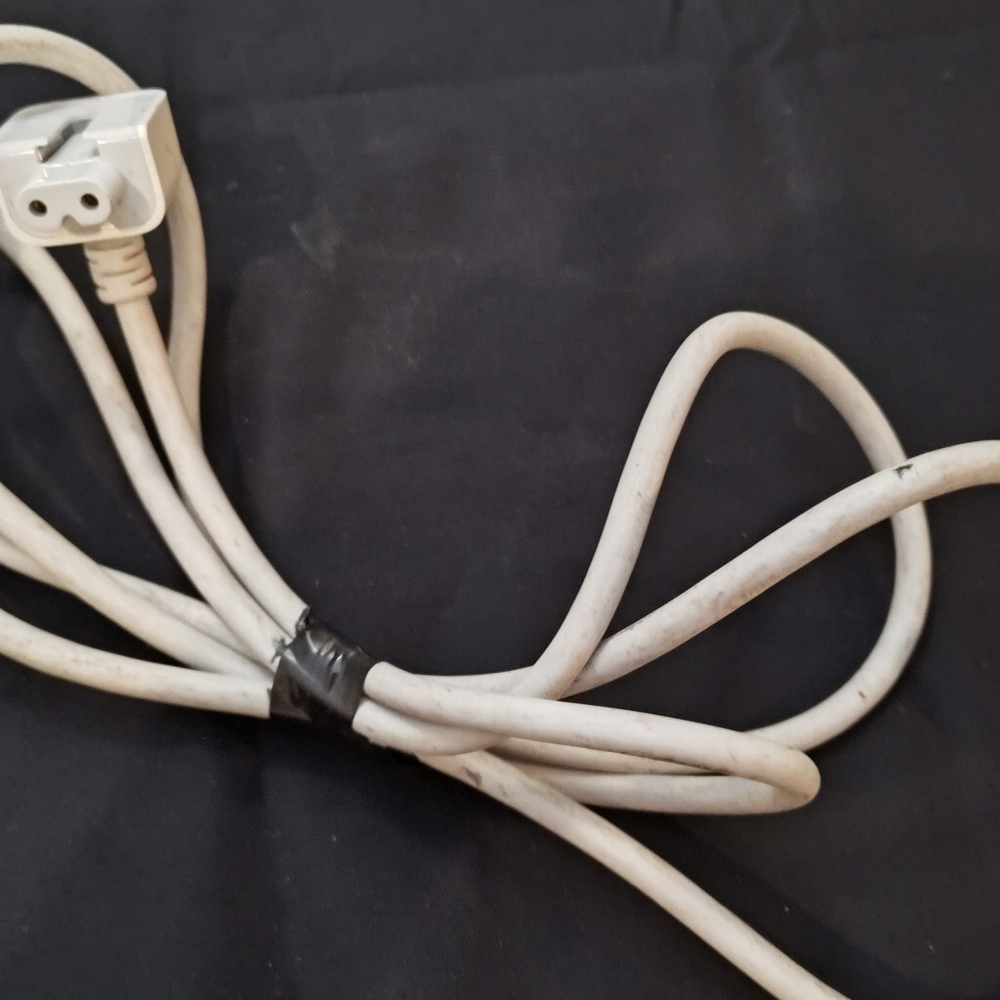 Apple MacBook charger